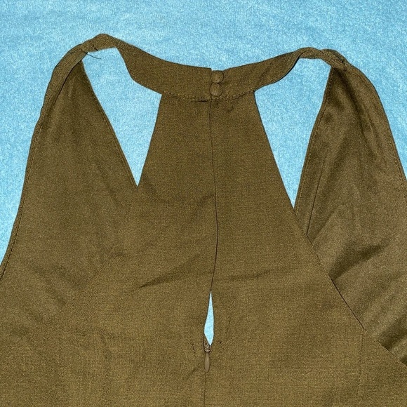 LULUS In The City wrap top jumpsuit olive belted lined 2 pockets NEW size M - Picture 6 of 15